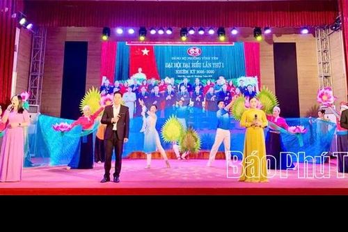 Tổng duyệt chương trình tham gia Liên hoan nghệ thuật quần chúng Khu dân cư toàn quốc năm 2025