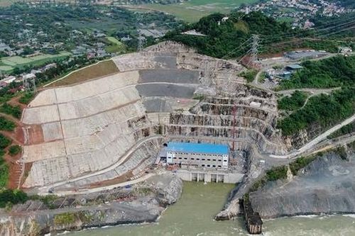 Hòa lưới thành công tổ máy số 2 nhà máy Thủy điện Hòa Bình mở rộng