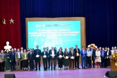 Doanh nghiệp tại thị trường cận biên cần nâng cao năng lực quản trị, đổi mới mô hình kinh doanh
