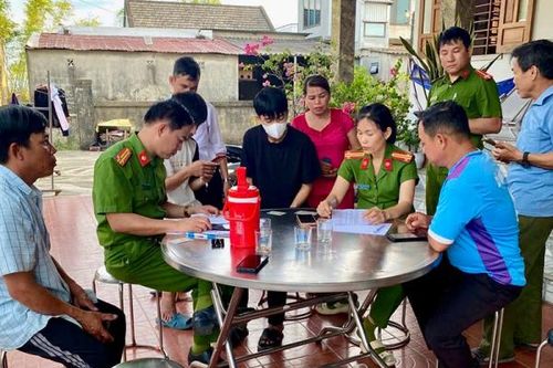 Chuyển đổi số hướng đến quyền lợi của người dân
