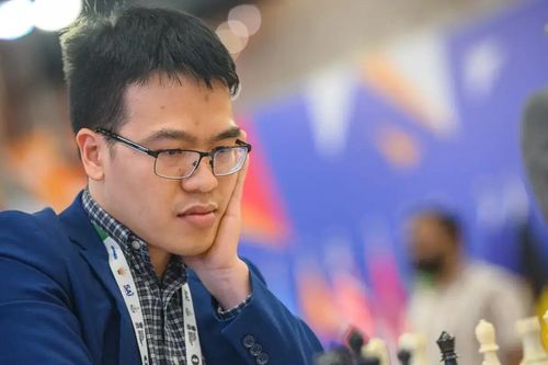 Lê Quang Liêm chia điểm ở vòng 5 World Cup cờ vua