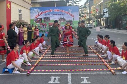 Quảng Ninh hỗ trợ hơn 14,5 tỉ đồng cho thôn, bản tổ chức Ngày hội Đại đoàn kết toàn dân tộc