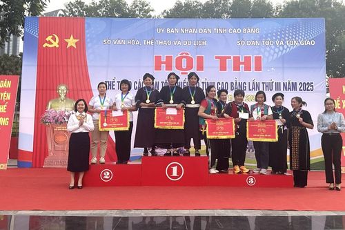 Sôi nổi ngày thi đấu đầu tiên Hội thi Thể thao các dân tộc thiểu số tỉnh Cao Bằng