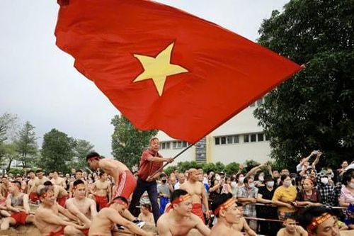 Một thập kỷ bảo vệ và phát huy Nghi lễ và trò chơi Kéo co