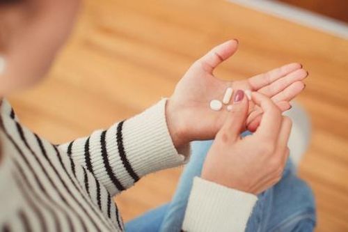 Sự thật ít ai biết: 5 loại thuốc thông dụng có thể âm thầm làm tổn thương tim