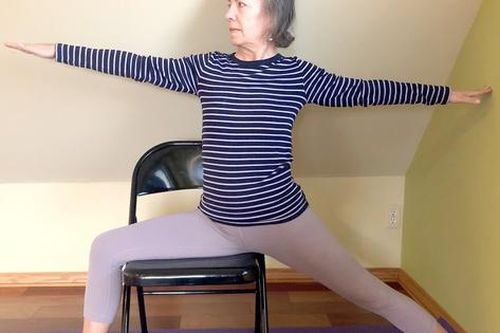 6 tư thế yoga giúp phục hồi sức mạnh sau đột quỵ