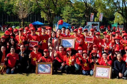 Lần đầu tiên tổ chức Ngày hội đại đoàn kết trong cộng đồng người Việt Nam ở nước ngoài