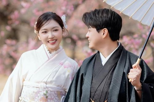 'Rich kid' TP.HCM sinh năm 1997 đồng loạt báo cưới