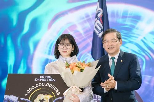 Chung kết The Moneyverse 2025: khi công nghệ, tri thức và bản lĩnh hội tụ