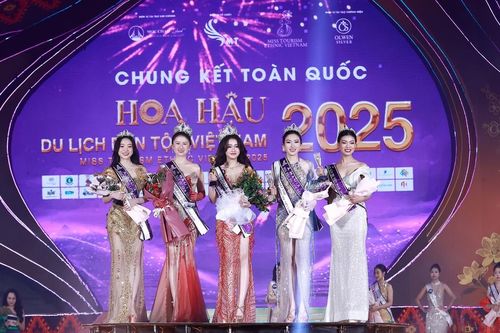 Người đẹp Hà Nội đăng quang Hoa hậu Du lịch Dân tộc Việt Nam 2025