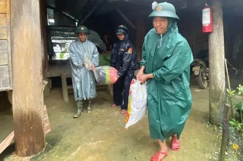 Đà Nẵng mở rộng di dời nhiều hộ dân khu vực nguy cơ tiếp tục sạt lở tại xã Hùng Sơn