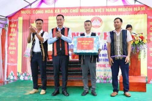 Lãnh đạo TP Đà Nẵng tham dự Ngày hội Đại đoàn kết tại một số địa phương