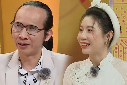 Cô gái Vĩnh Long yêu 'ông chú khiếm thị' hơn 18 tuổi và cái kết ngọt ngào