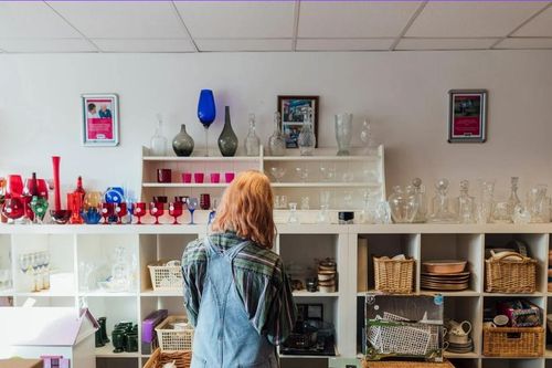 Thrift-shopping định hình lại thị trường tiêu dùng