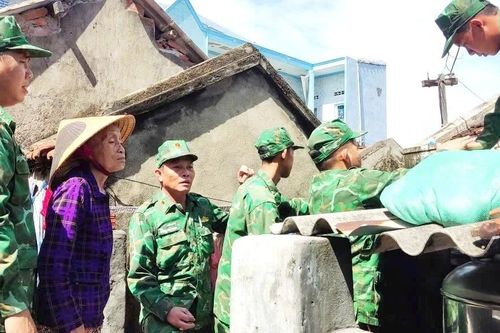 Phường Quy Nhơn Đông rà soát chặt chẽ các trường hợp bị thiệt hại do cơn bão số 13