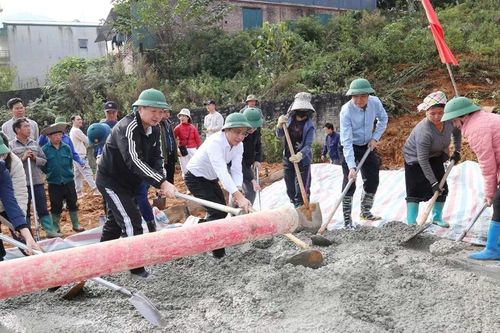 Sa Pa khởi công nâng cấp 2 tuyến đường ngõ xóm, tổ dân phố