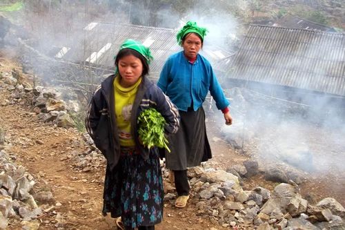 Không khí lạnh tăng cường, vùng núi cao phía Bắc của tỉnh 6-9°C