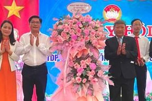 Phó Bí thư Thành ủy Nguyễn Chí Tài tham dự Ngày hội Đại đoàn kết toàn dân tộc