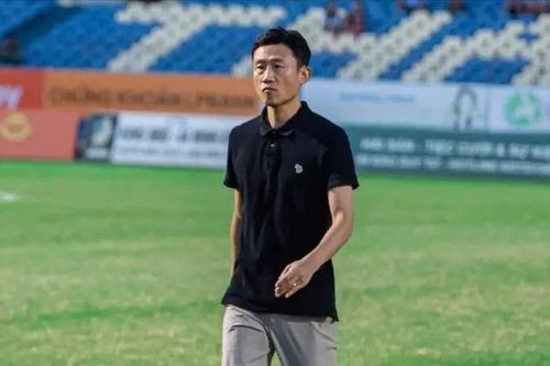 HLV Choi Won Kwon rời CLB Đông Á Thanh Hóa