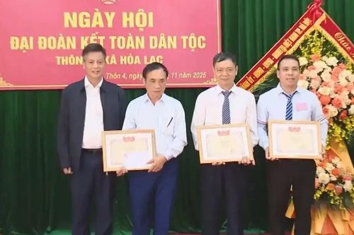 Giải quyết kịp thời những vấn đề bức xúc ở địa phương