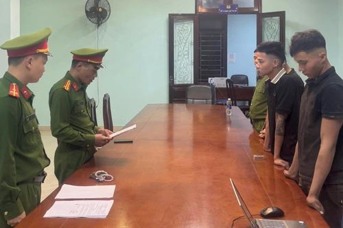 Ba thanh niên đi ô tô lên công trường cao tốc Bắc - Nam trộm vật tư