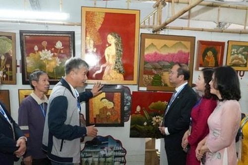 Xã Chuyên Mỹ: Sôi nổi các hoạt động tại Hội chợ sản phẩm làng nghề và nông sản thực phẩm an toàn năm 2025