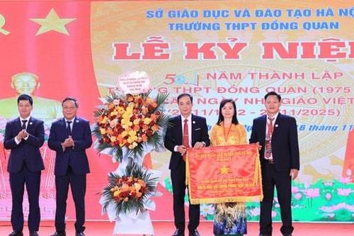 Trường THPT Đồng Quan kỷ niệm 50 năm Ngày thành lập