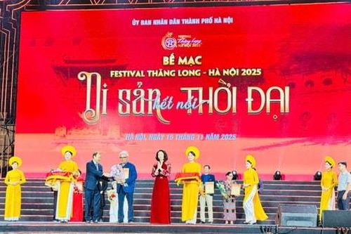 Festival Thăng Long – Hà Nội 2025 thu hút hơn 200.000 lượt người: Khẳng định tầm vóc Thủ đô sáng tạo