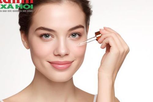 Da khô mùa lạnh? Đây là 5 cách ăn uống đơn giản giúp da căng mịn, rạng rỡ