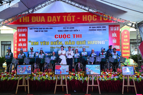 Vùng Cảnh sát biển 1 tổ chức Chương trình 'Cảnh sát biển đồng hành với ngư dân' tại Hà Tĩnh