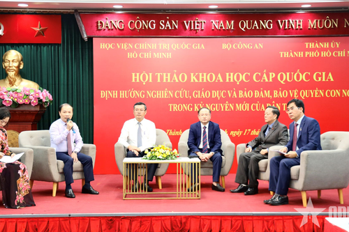 Định hướng nghiên cứu, giáo dục và bảo đảm, bảo vệ quyền con người trong kỷ nguyên mới của dân tộc