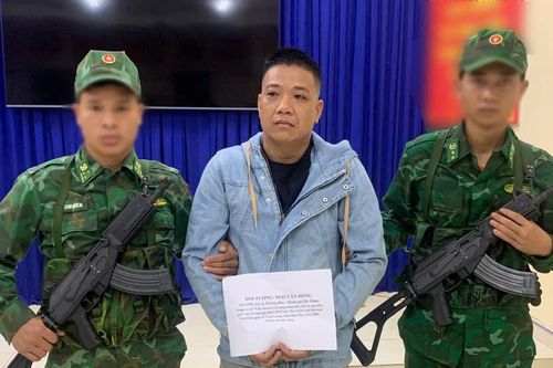 Vận chuyển trái phép gần nửa ký vàng