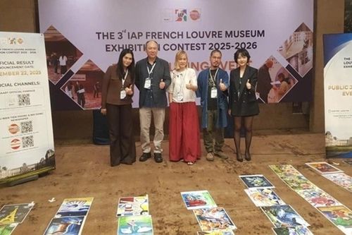 Cơ hội để các tài năng trẻ Việt Nam trưng bày tranh tại Bảo tàng Louvre (Pháp)
