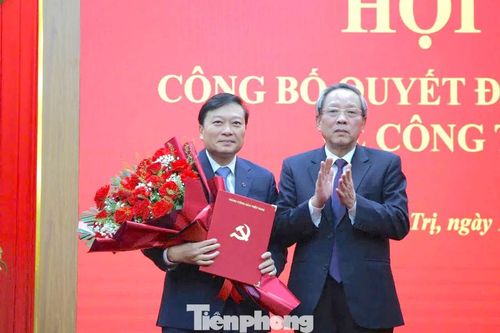 Chủ tịch UBND tỉnh Nghệ An giữ chức Phó Bí thư Tỉnh ủy Quảng Trị
