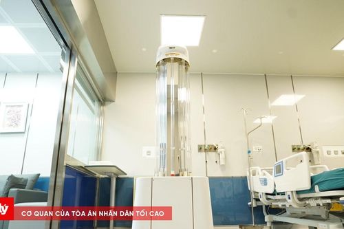 Robot rút thời gian chuẩn bị phòng mổ xuống còn 15 phút