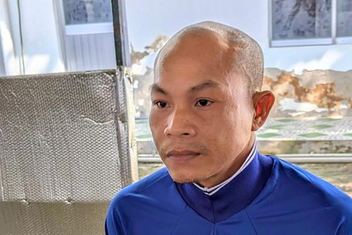 Bắt tạm giam đối tượng xâm hại con gái của bạn nhậu