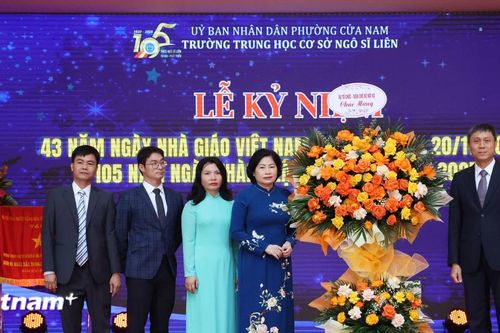 Trường THCS Ngô Sĩ Liên kỷ niệm 105 năm thành lập và đón nhận Cờ thi đua của Thủ tướng Chính phủ
