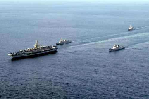 Các đồng minh NATO và EU phản ứng mạnh về chiến dịch quân sự hóa vùng biển Caribe của Mỹ