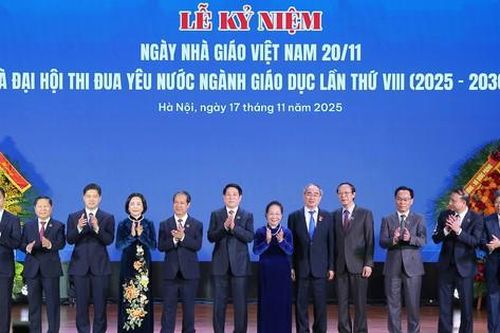 Chủ tịch nước Lương Cường dự Lễ kỷ niệm Ngày Nhà giáo Việt Nam