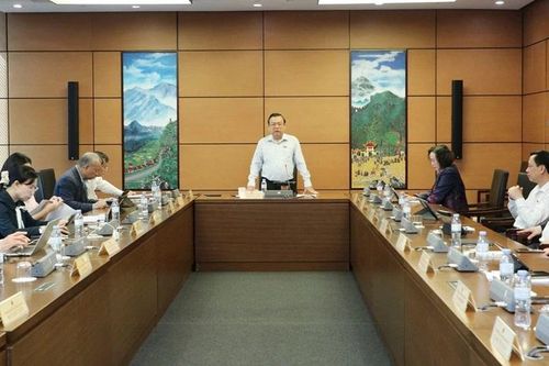 Đoàn ĐBQH Thanh Hóa tham gia góp ý vào các dự thảo Nghị quyết của Quốc hội và dự án Luật