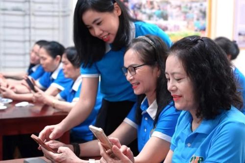 Phụ nữ Thanh Hóa bắt nhịp kinh tế số