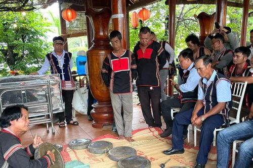 Gia Lai bồi dưỡng di sản văn hóa phi vật thể cho 40 học viên
