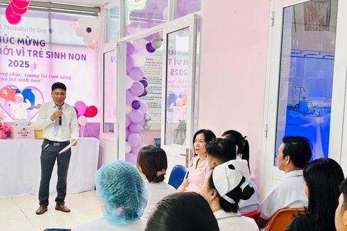 Bệnh viện Nhi tỉnh Gia Lai gặp mặt 75 gia đình có trẻ sinh non