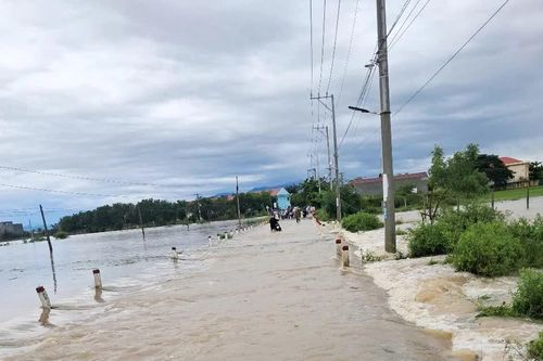Xã Ninh Phước di dời 94 hộ dân ra khỏi khu vực xung yếu, ngập cục bộ
