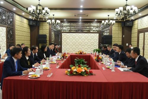 Hội đàm với Đoàn đại biểu Viện Kiểm sát nhân dân tối cao Trung Quốc