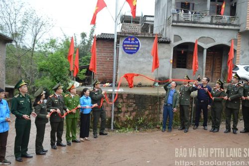 Ánh sáng từ sự đồng lòng