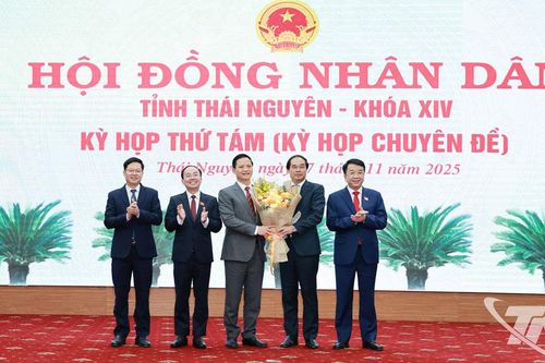Đồng chí Vương Quốc Tuấn được bầu giữ chức Chủ tịch UBND tỉnh Thái Nguyên