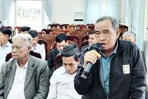 HĐND thành phố Huế lắng nghe ý kiến cử tri tại phường Phong Phú