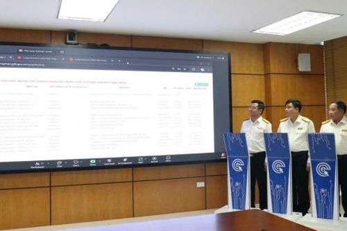 Thuế tỉnh Phú Thọ tìm ra 96 hộ, cá nhân trúng thưởng 'Hóa đơn may mắn' quý I và quý II/2025