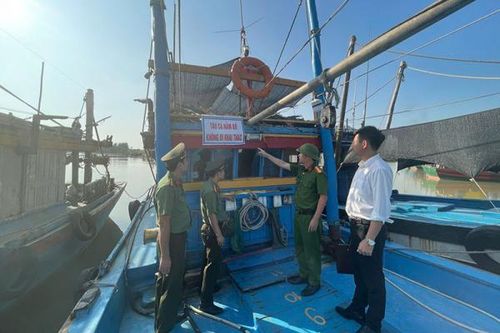 Thanh Hóa quyết liệt phòng, chống khai thác IUU trên tuyến biển
